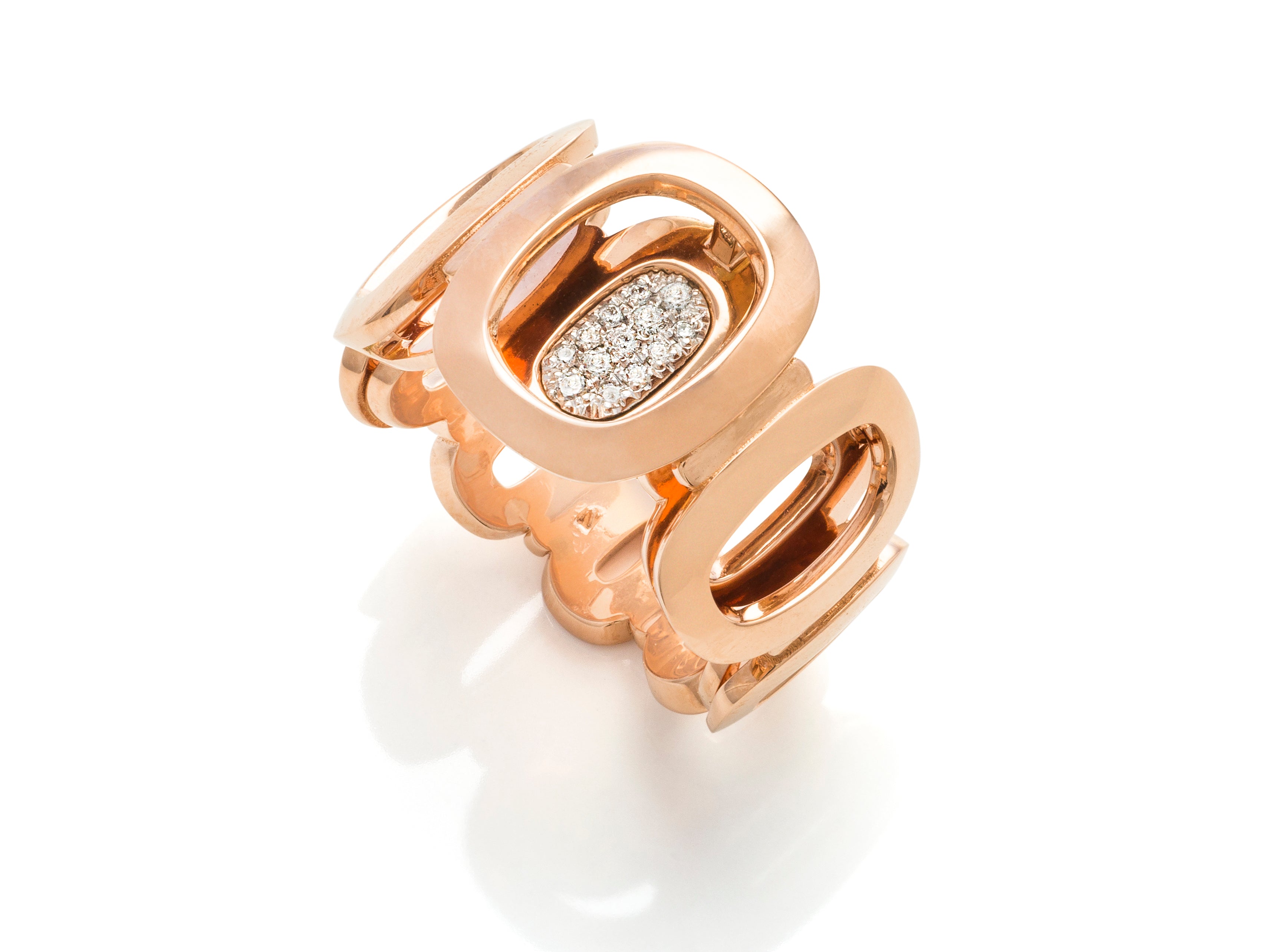 Ring in 18 Karat Rot- und Weißgold mit 0,14 ct. Brillanten handgefertigt