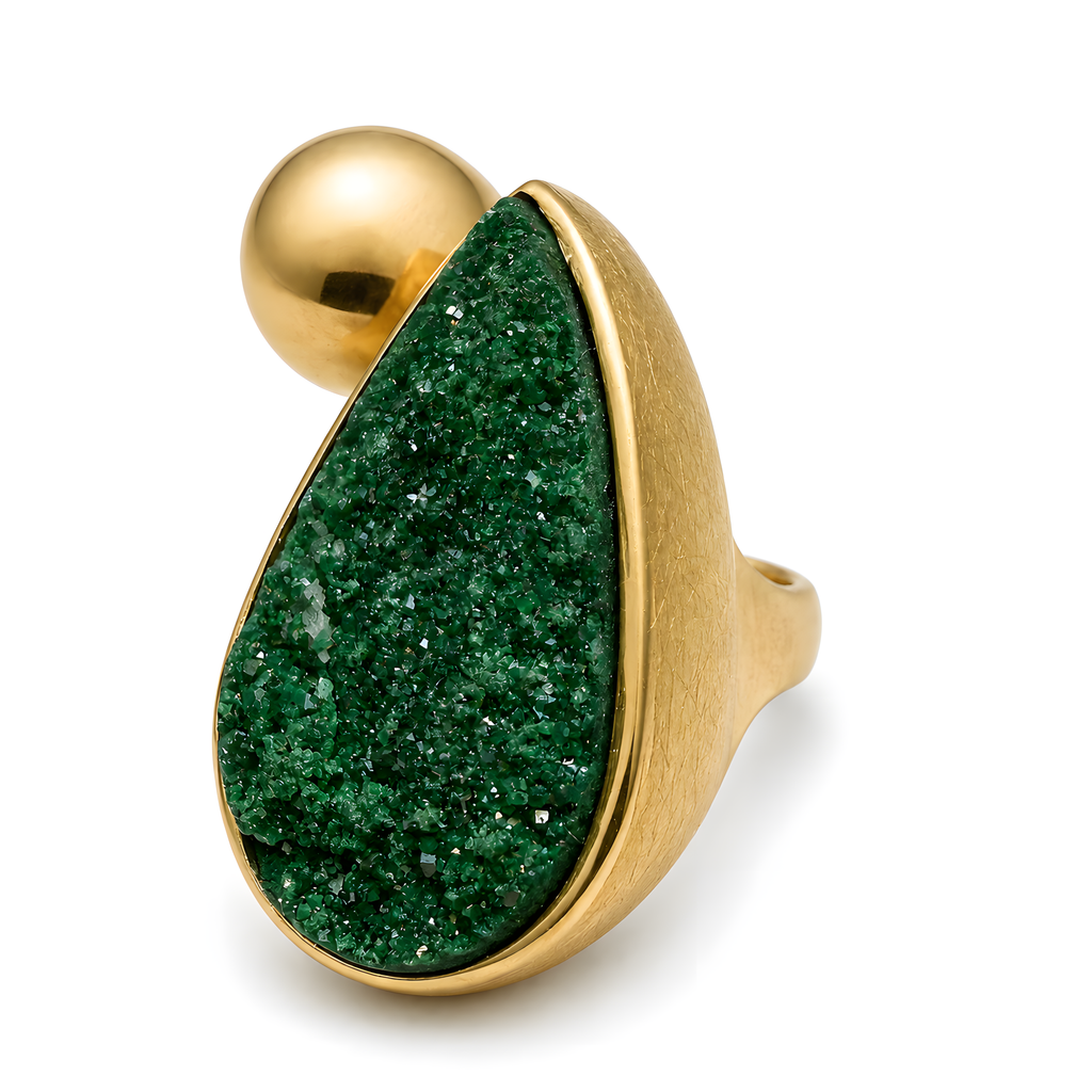 Ring mit Uwarowit in 18 Karat Gelbgold