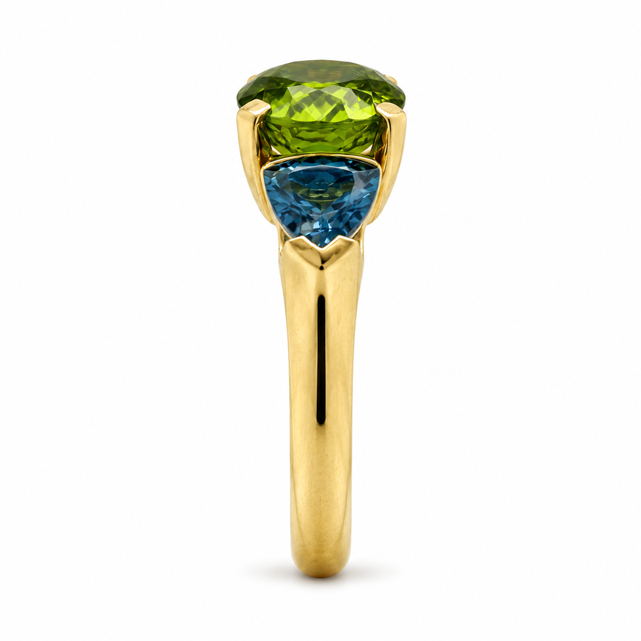 Ring mit Peridot und Aqua in 18 Karat Gelbgold