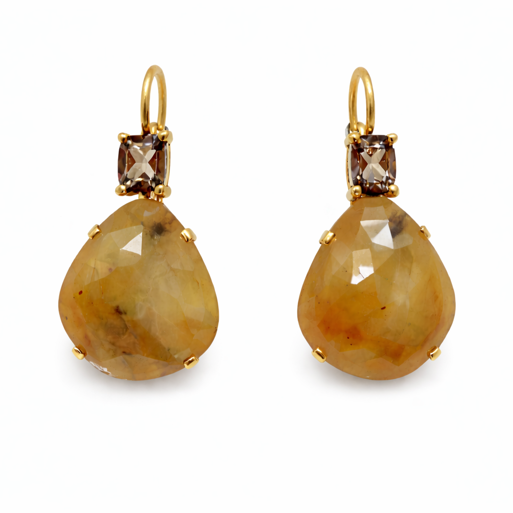 Ohrschmuck mit Rauchquarz 1,35 ct. und Saphiren 23,31 ct.