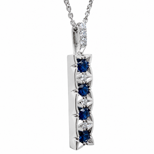 Anhänger mit Saphir 0,55 ct. und Brillanten in 18 Karat Weissgold