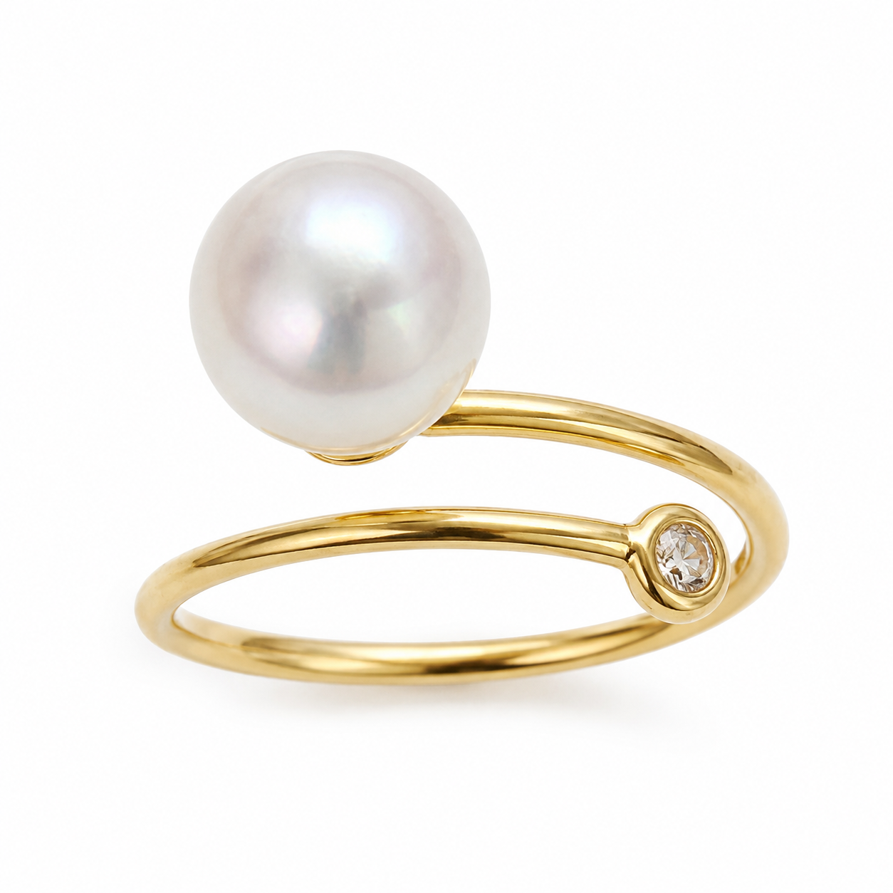 Ring mit Perle und Brillant 0,04ct in 18 Karat Gelbgold