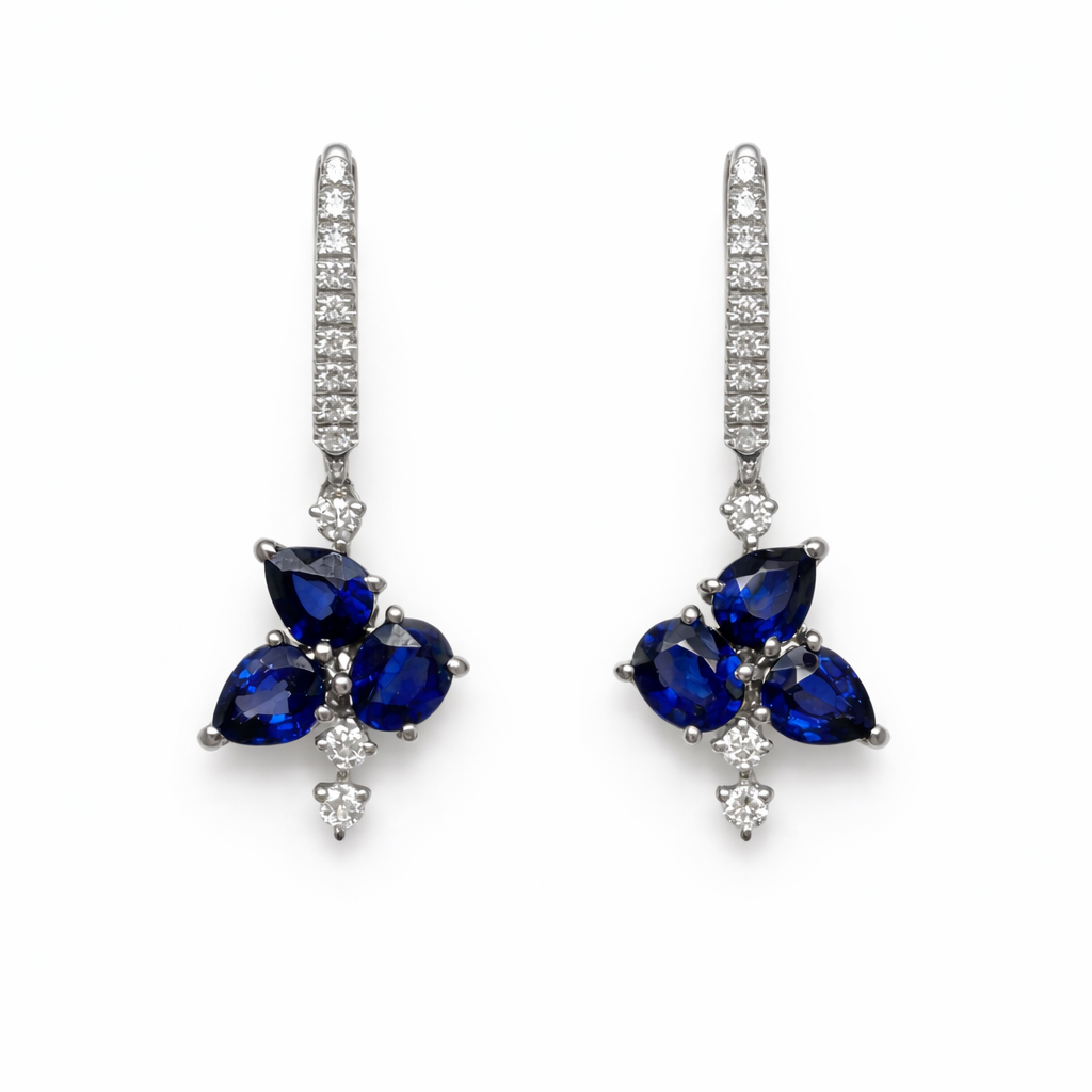Creolen in 18 Karat Weißgold mit Einhänger 2,56 ct. Saphiren und 6 ct. Brillanten