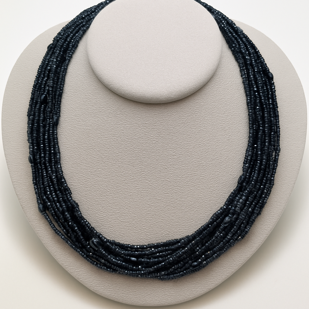 Edelsteinkette mit Saphir und Spinell