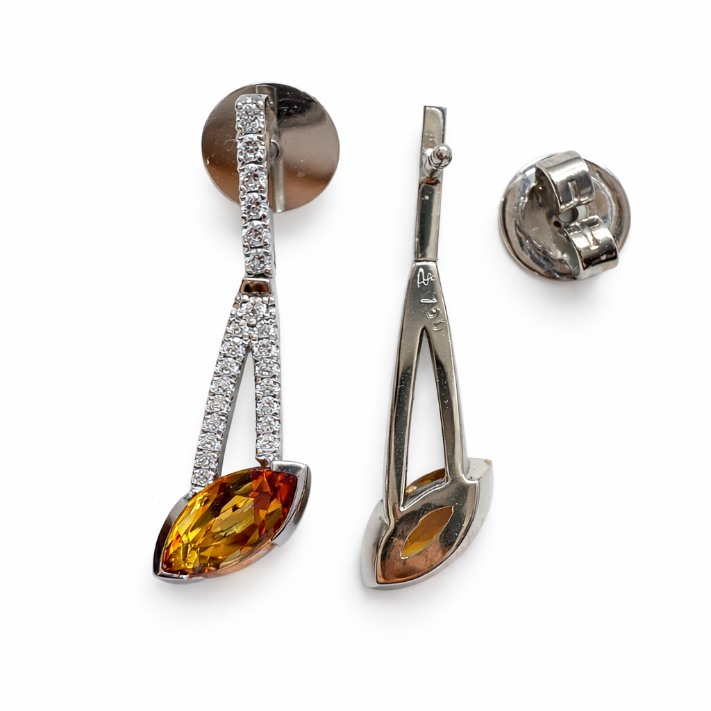 Ohrstecker mit Citrin Navette 1,81 ct und Brillanten 0,44 ct in 18 Karat Weißgold