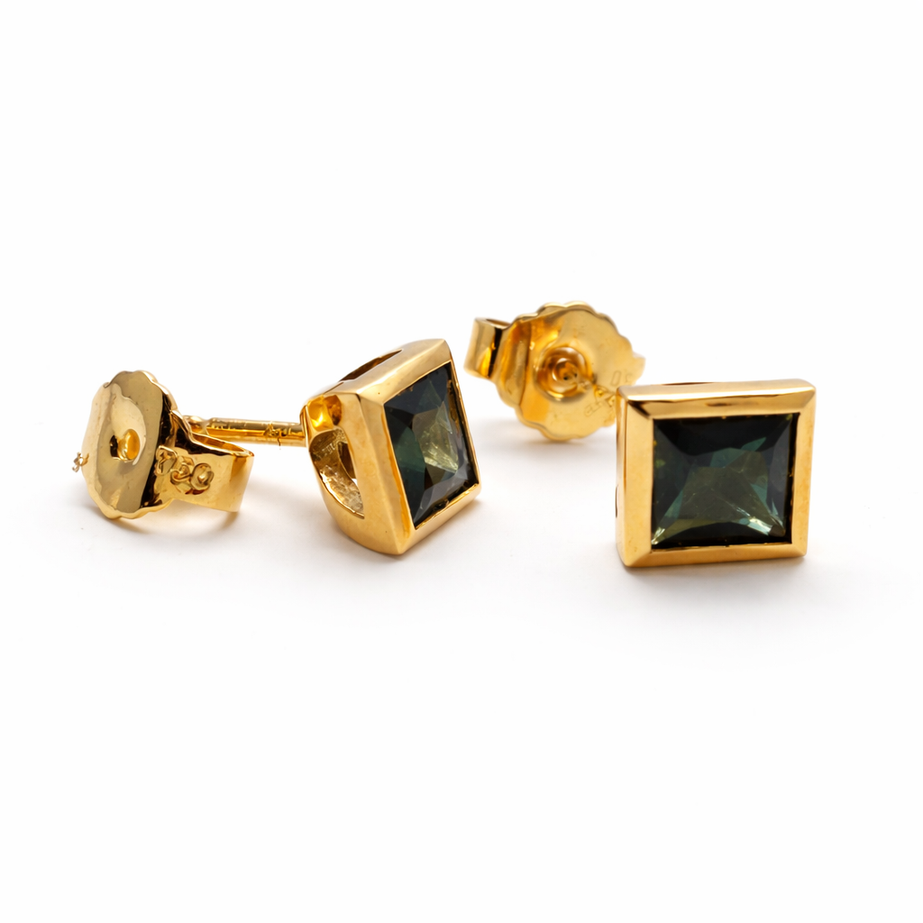 Ohrschmuck mit grünem Turmalin 0,87 ct in 18 Karat Gelbgold