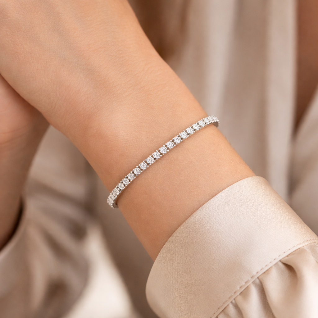 Tennisbracelet aus 18 Karat Weißgold mit 2,25 ct Brillanten