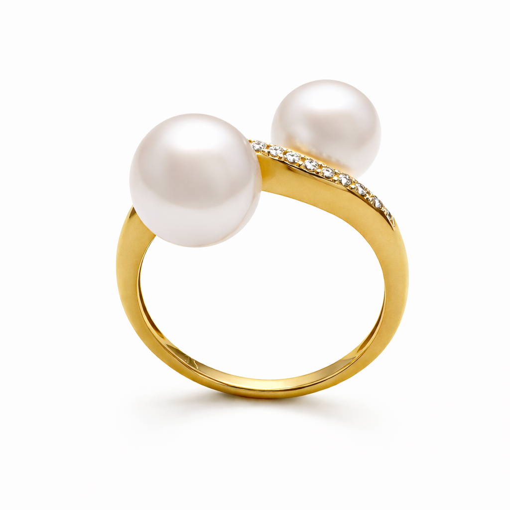 Ring mit Akoyaperle 7,5–8 mm und Diamanten 0,10 ct. aus 18 Karat Gelbgold