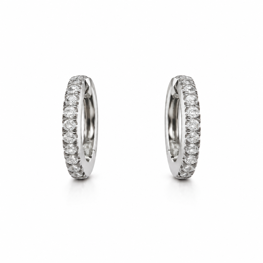 Creolen in 18 Karat Weißgold mit Brillanten 0,18 ct